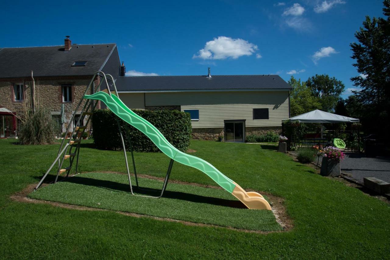 Gite Des Peupliers Girondelle ภายนอก รูปภาพ